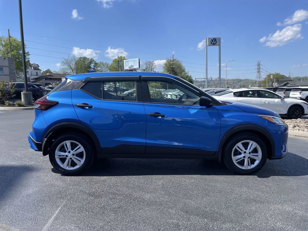 Used 2024 Nissan Kicks S image 4