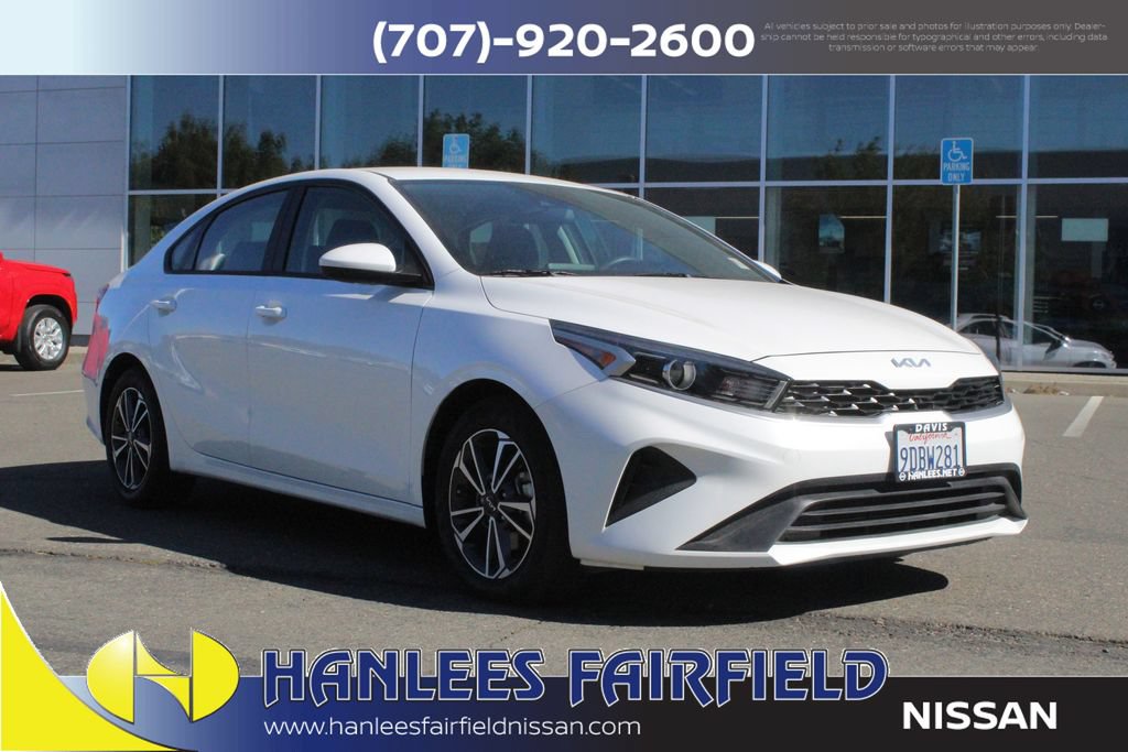 Used 2023 Kia Forte LXS FWD image 5