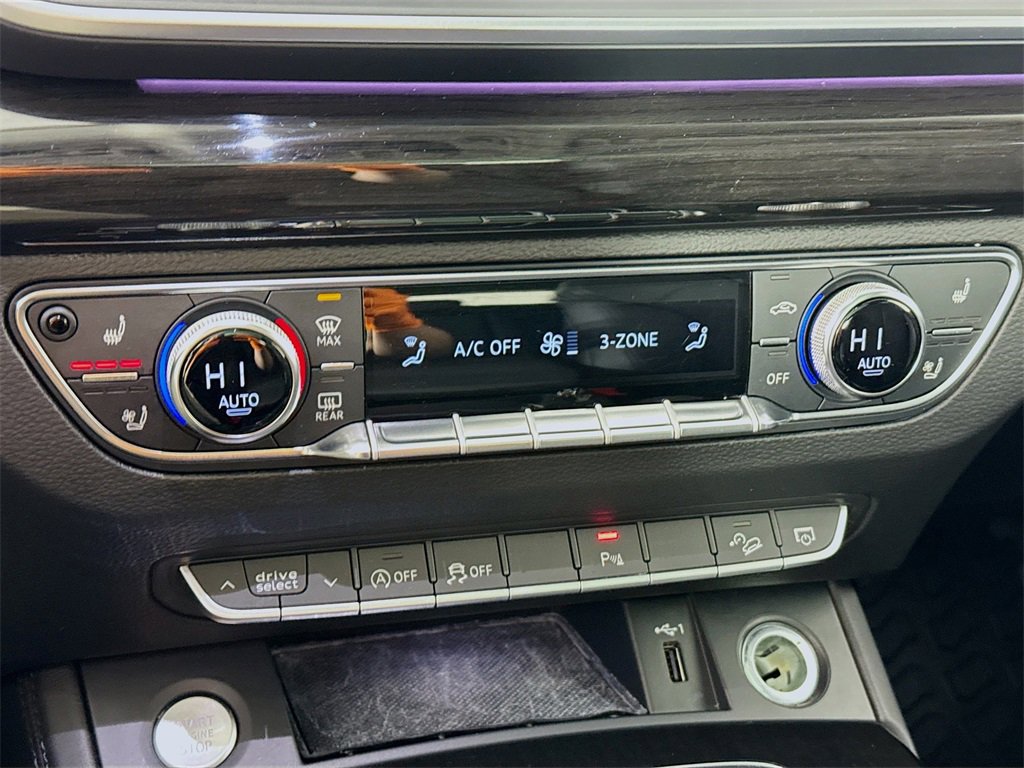 Used 2018 Audi Q5 Prestige w/ Prestige Package image 17