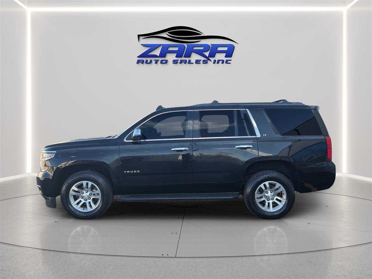 Used 2016 Chevrolet Tahoe LT AWD/4WD image 4