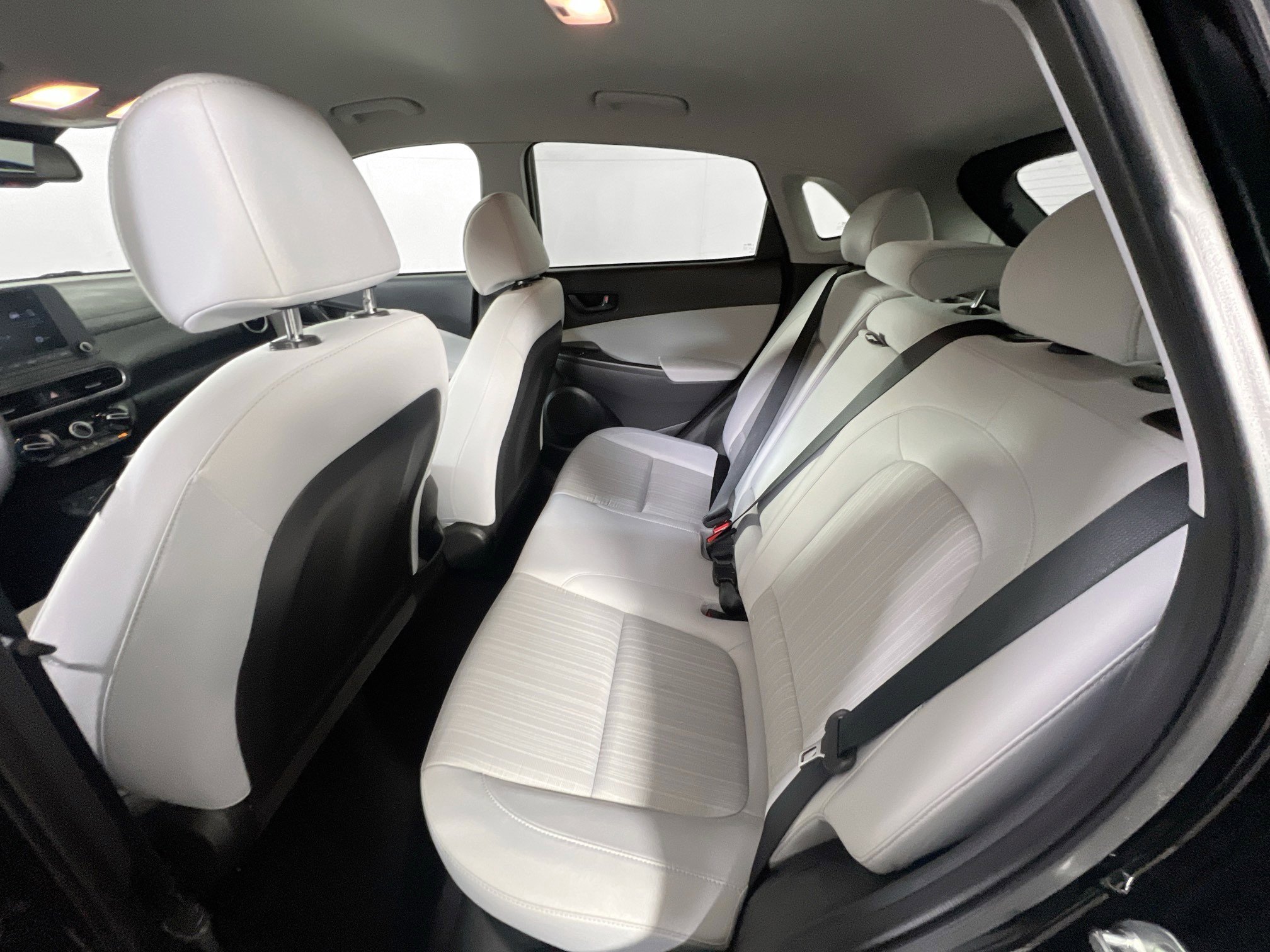 Used 2023 Hyundai Kona SEL w/ Cargo Package image 22