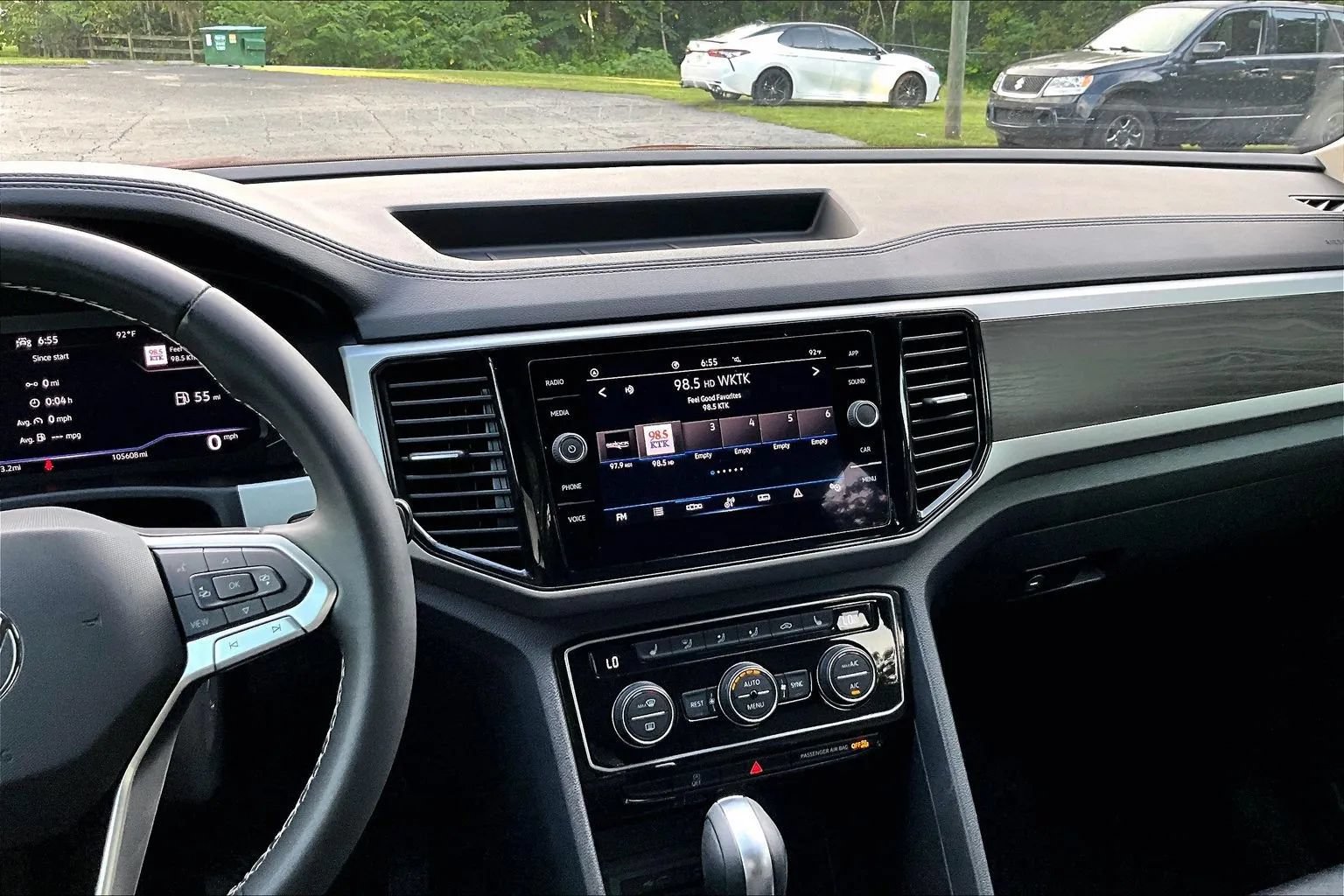 Used 2023 Volkswagen Atlas SE FWD image 6