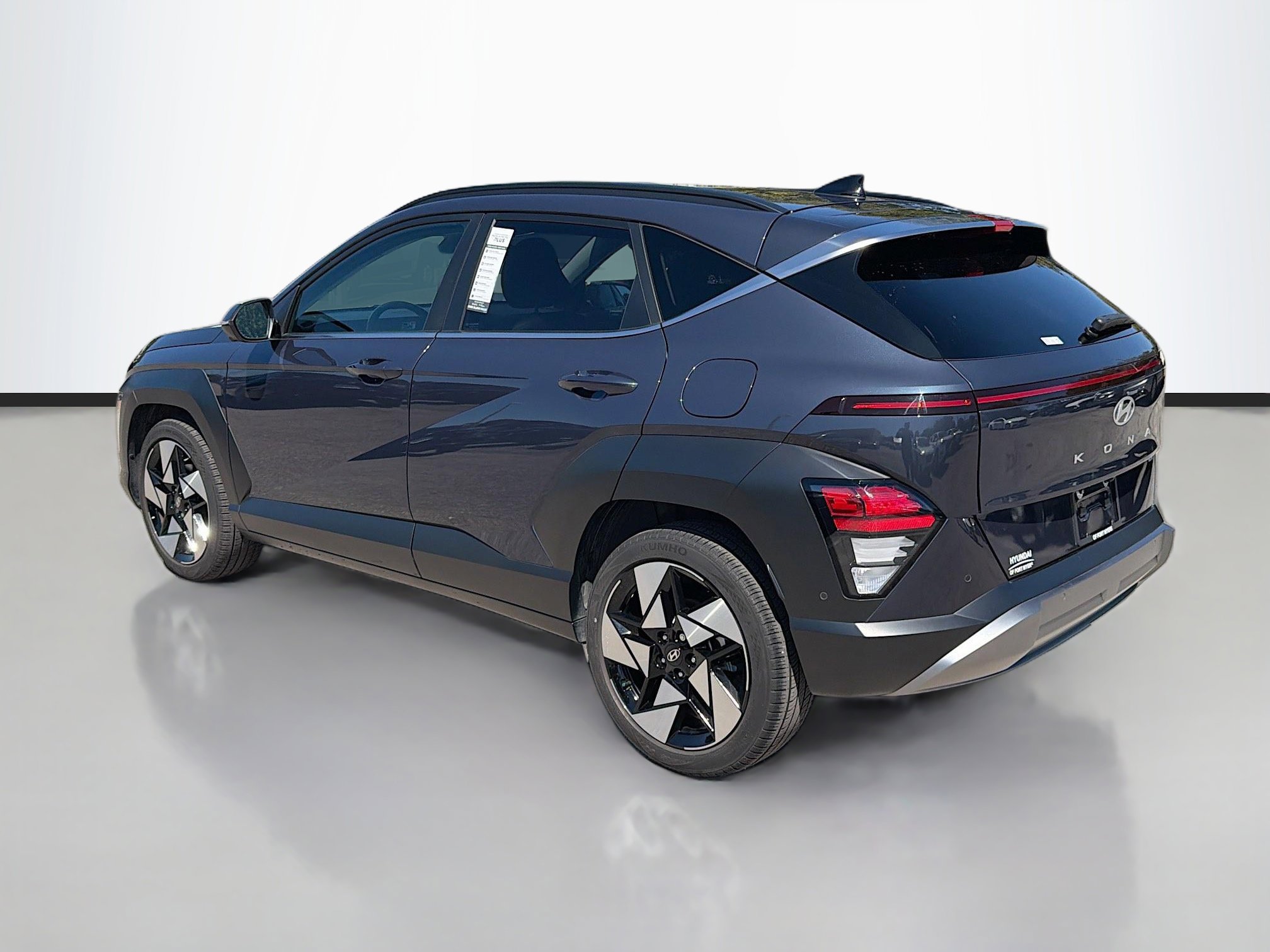 Used 2024 Hyundai Kona Limited image 5