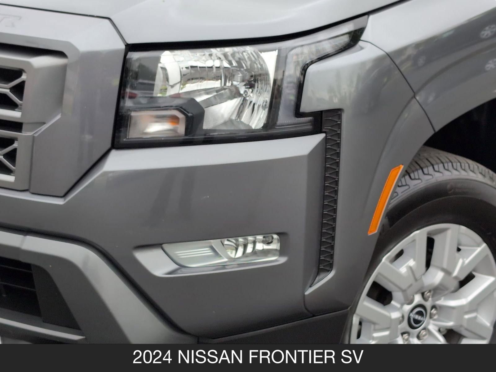 Used 2024 Nissan Frontier SV w/ SV Convenience Package image 10