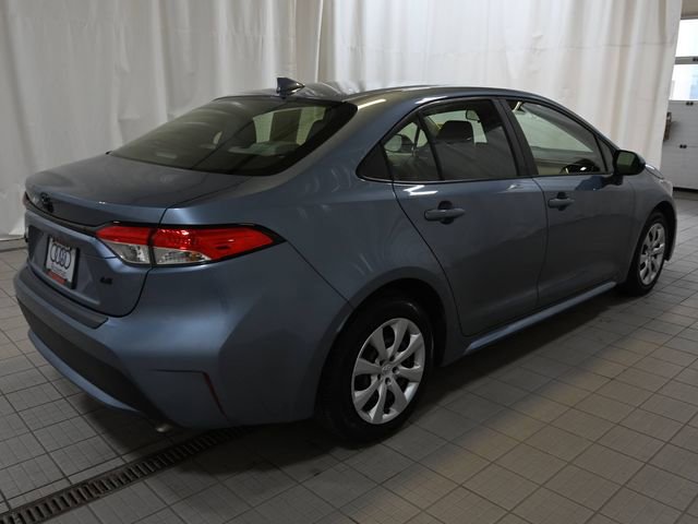 Used 2022 Toyota Corolla LE FWD image 12