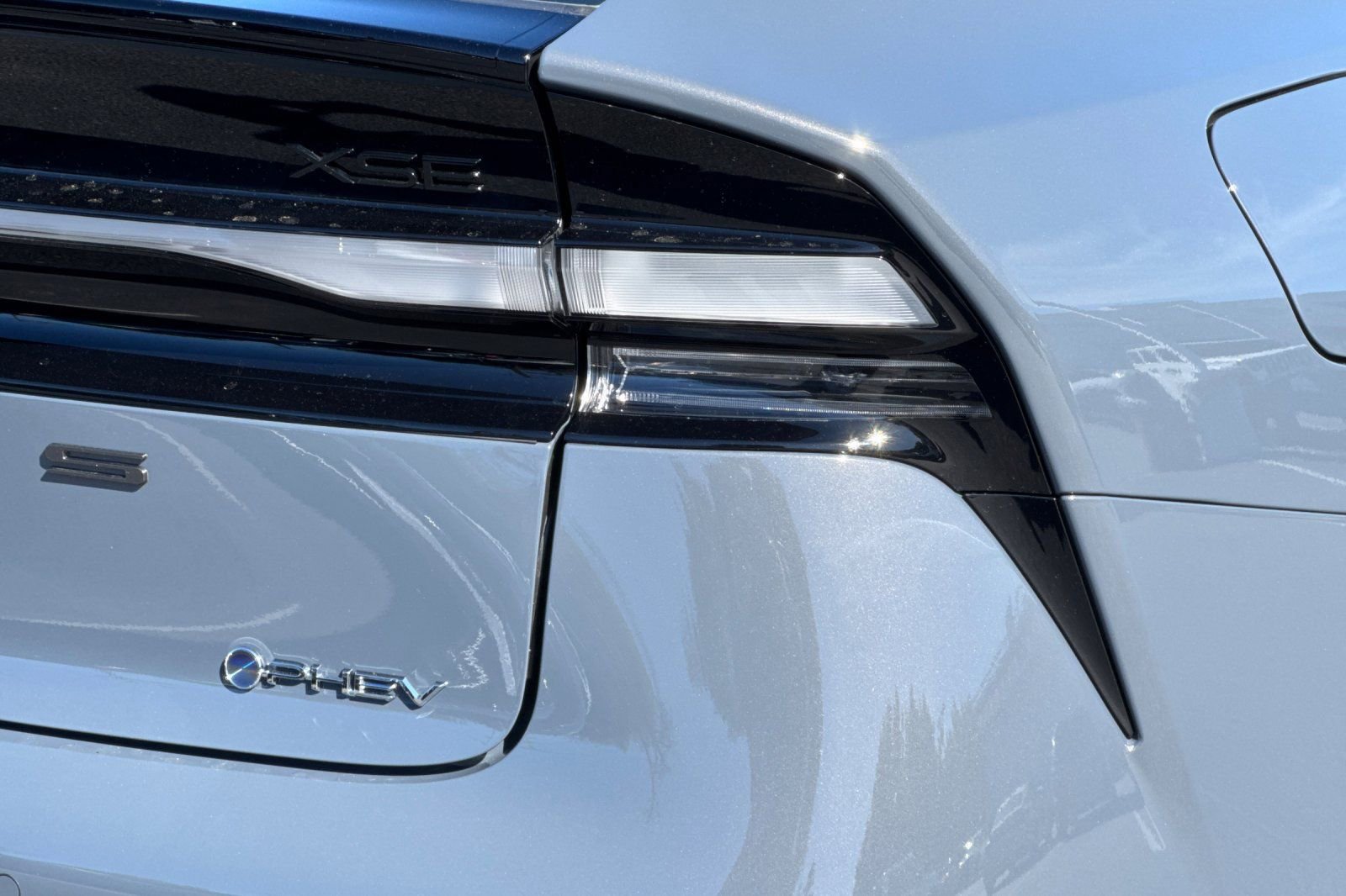 New 2026 Toyota Prius Plug-In Hybrid image 31