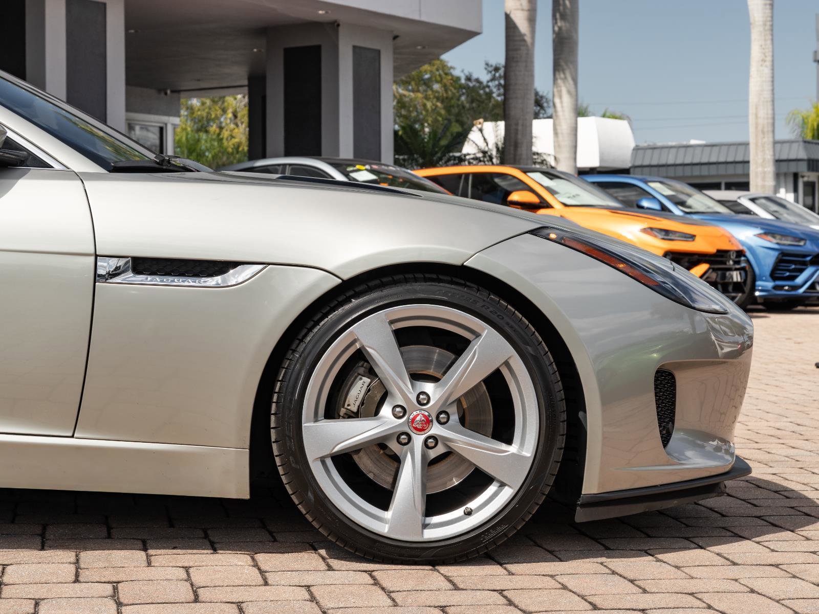 Used 2020 Jaguar F-TYPE Coupe RWD image 39
