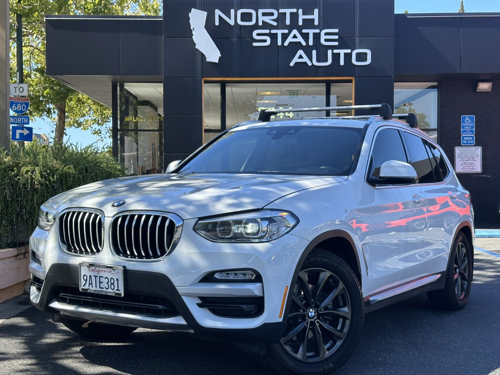 Used 2019 BMW X3 xDrive30i w/ Convenience Package AWD/4WD image 2