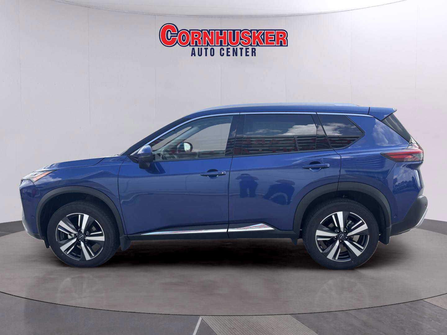 Used 2023 Nissan Rogue Platinum AWD/4WD image 4