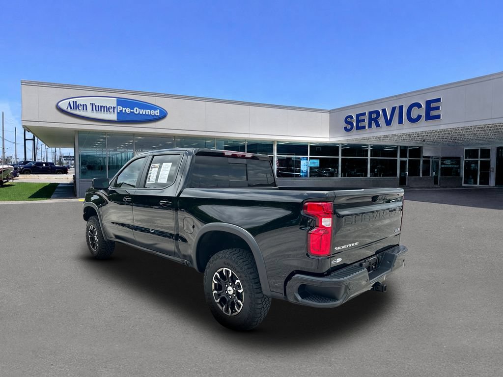 Used 2023 Chevrolet Silverado 1500 ZR2 w/ Technology Package AWD/4WD image 5