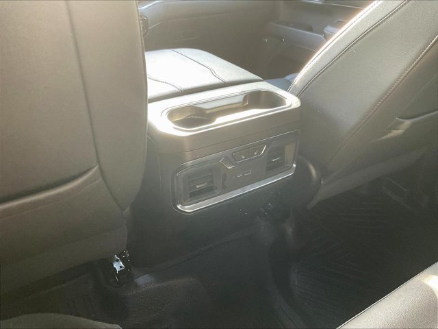 Used 2023 GMC Sierra 1500 SLT w/ SLT Premium Plus Package AWD/4WD image 20