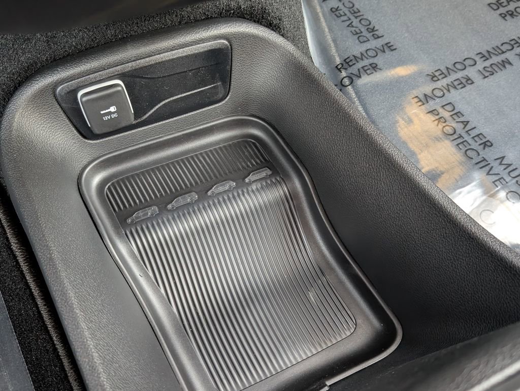 New 2026 Chrysler Pacifica Select image 41