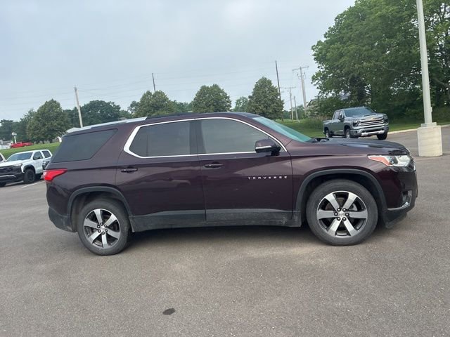 Used 2018 Chevrolet Traverse LT w/ LPO, Floor Liner Package AWD/4WD image 7