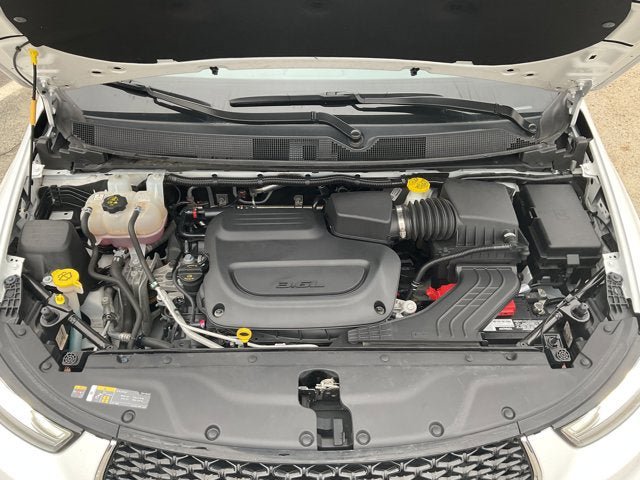 Used 2024 Chrysler Pacifica Touring-L image 50
