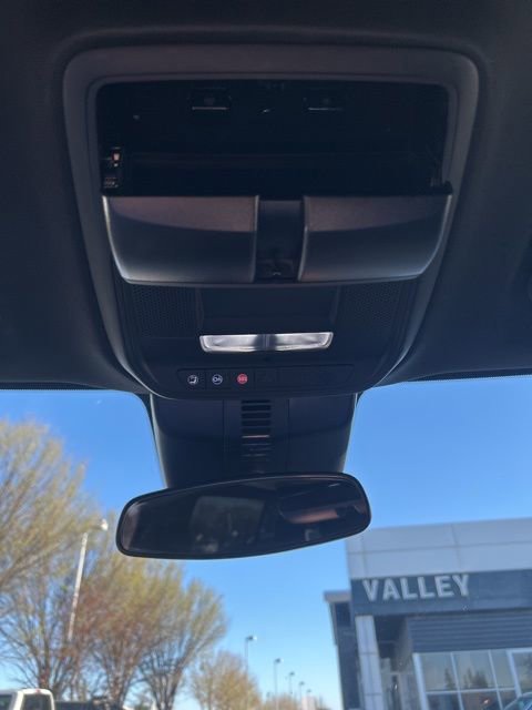 Used 2025 GMC Acadia Elevation AWD/4WD image 20