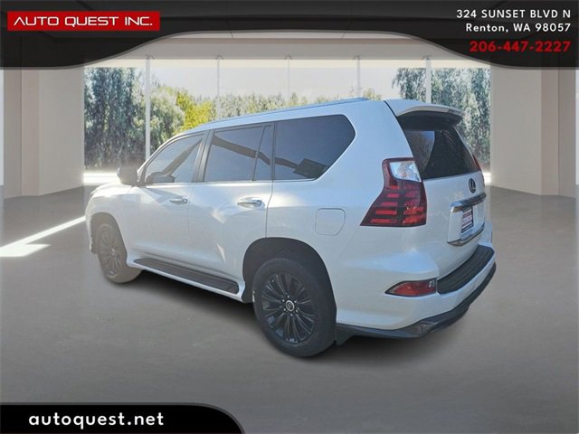 Used 2022 Lexus GX 460 Premium w/ Accessory Package image 7