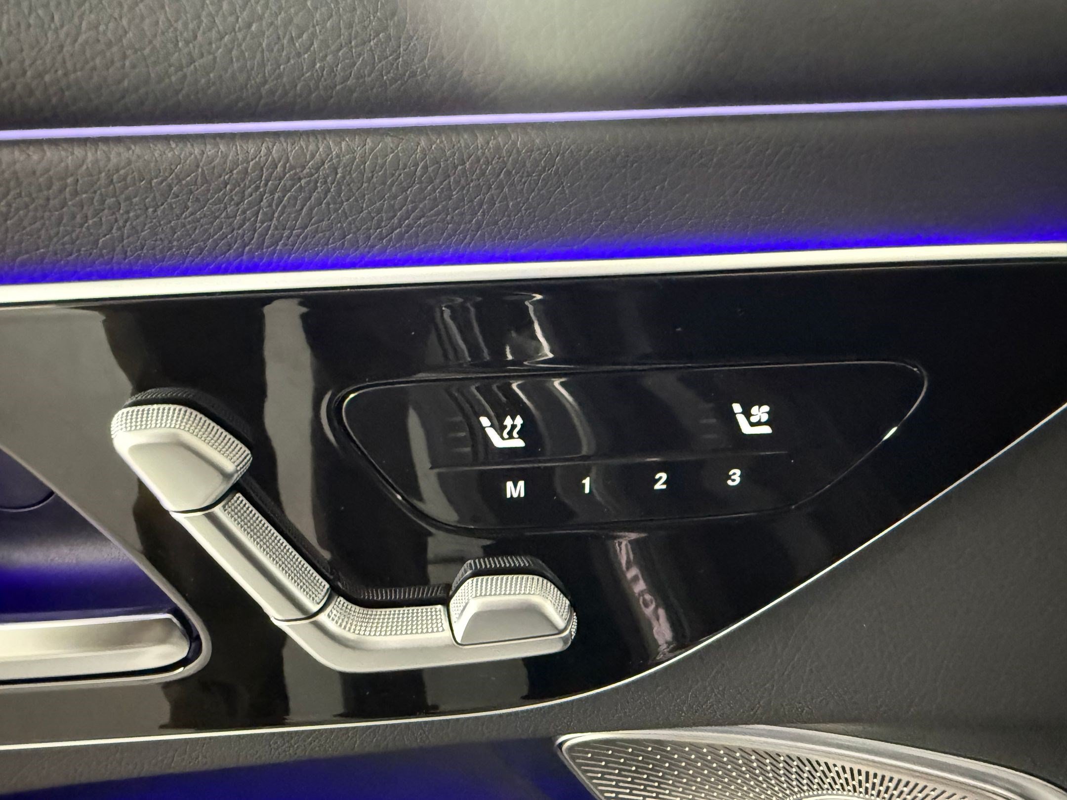 New 2026 Mercedes-Benz CLE 300 4MATIC Coupe image 26