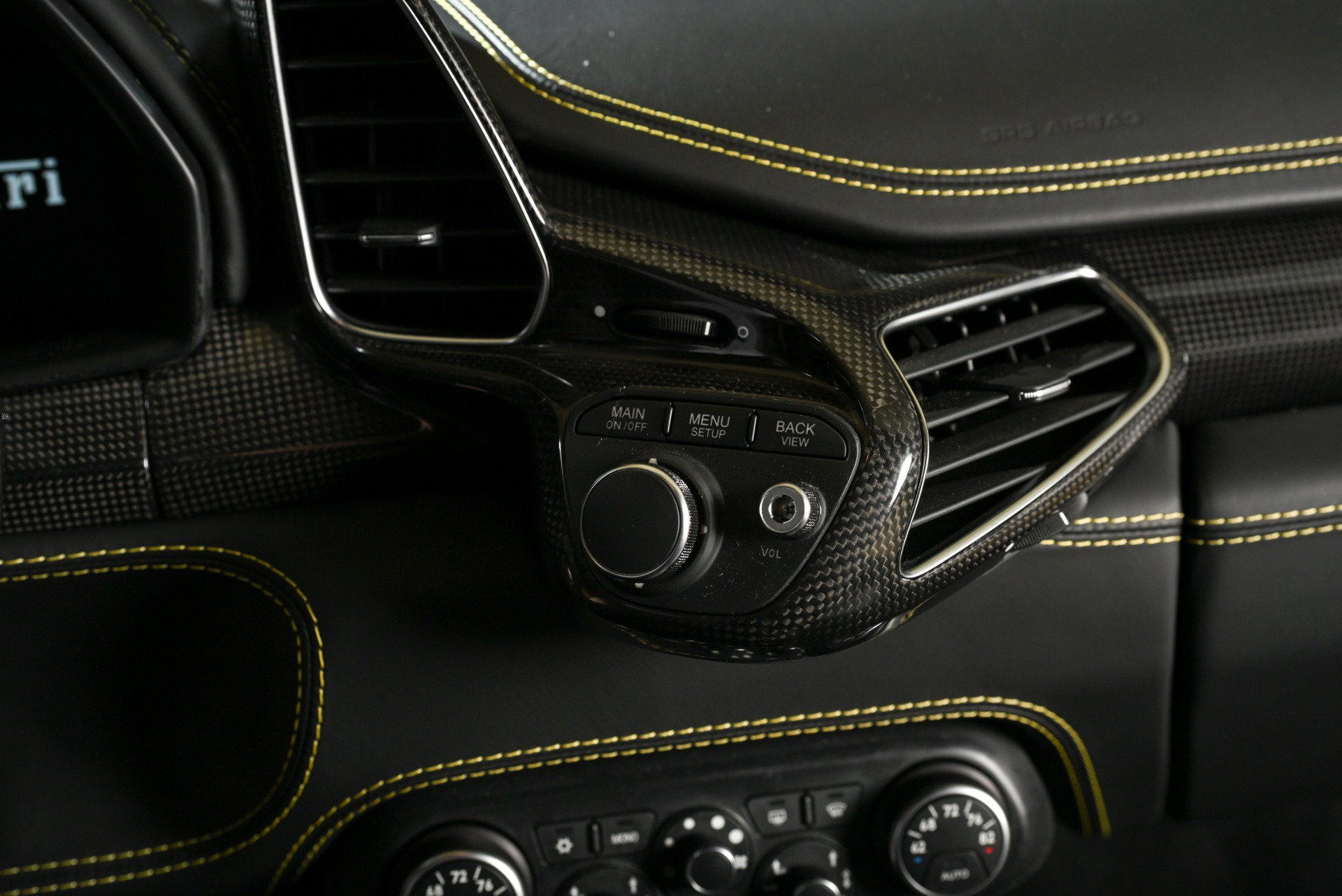 Used 2011 Ferrari 458 Italia Coupe RWD image 16