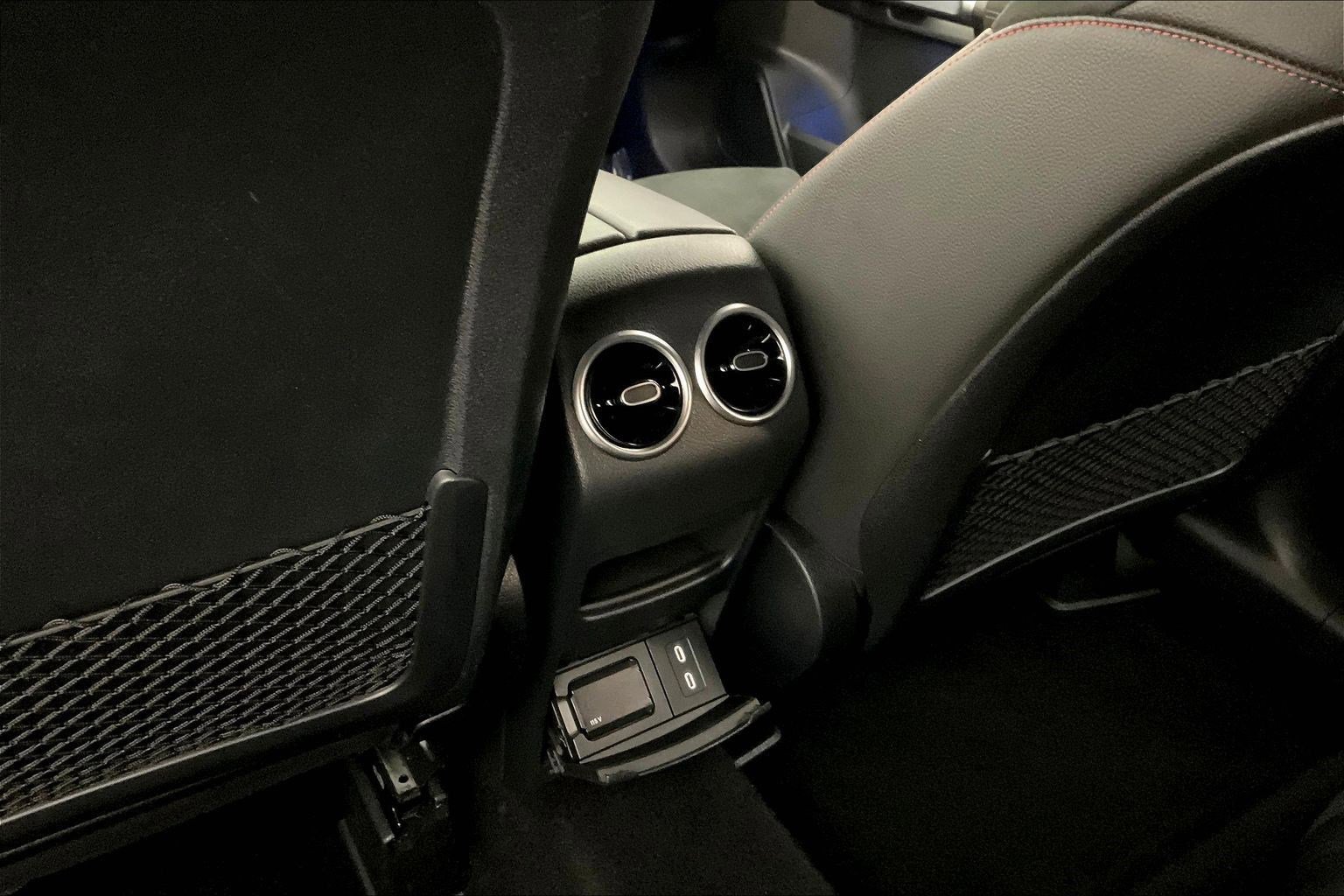 Certified 2024 Mercedes-Benz GLB 250 image 10