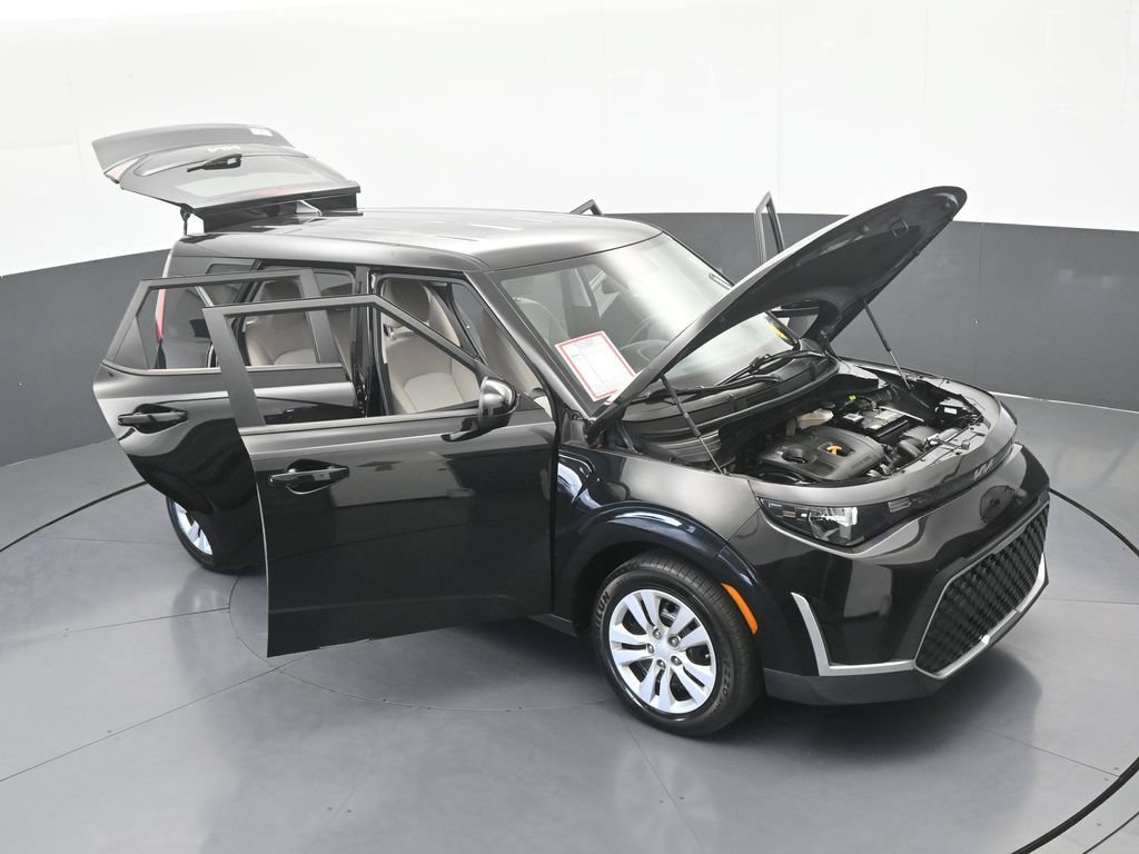 Used 2023 Kia Soul LX FWD image 58