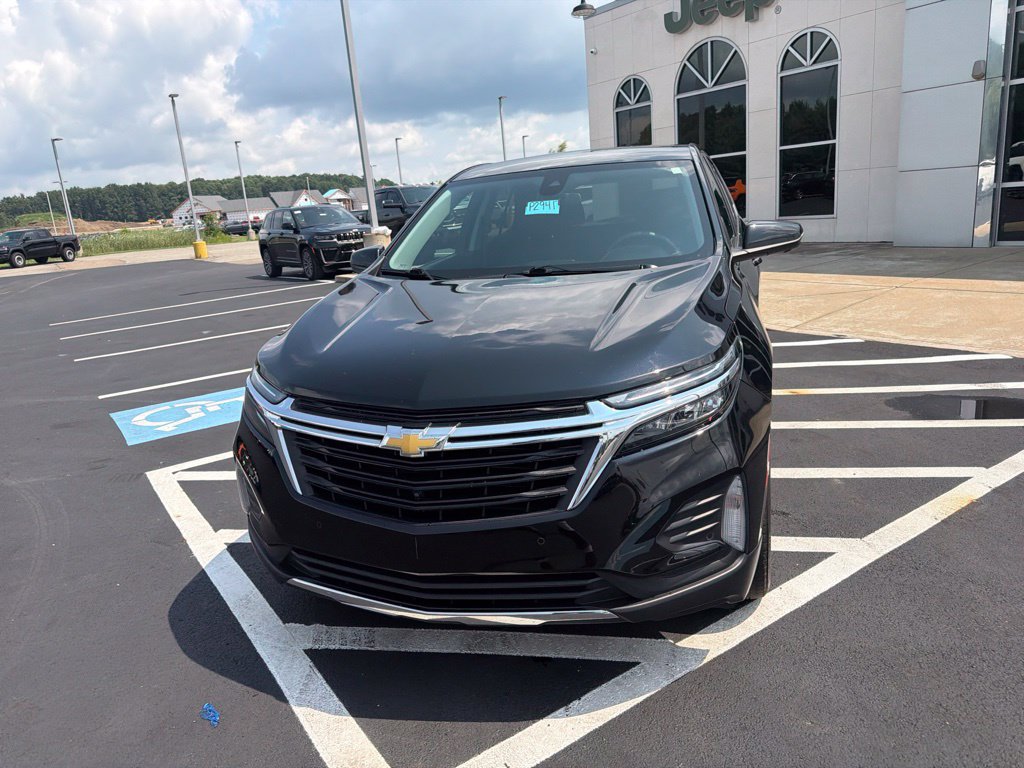 Used 2023 Chevrolet Equinox LT AWD/4WD image 4