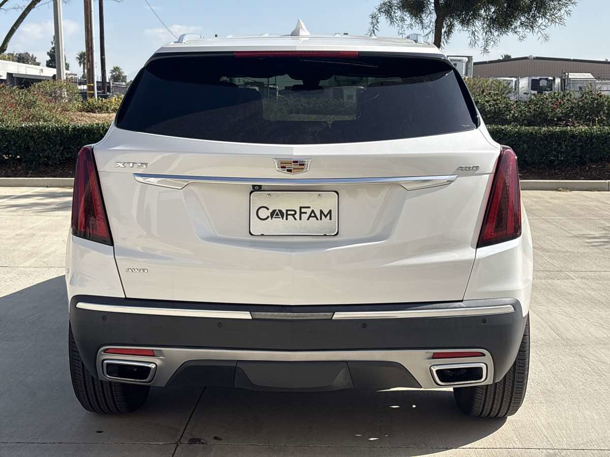 Used 2020 Cadillac XT5 Premium Luxury image 4