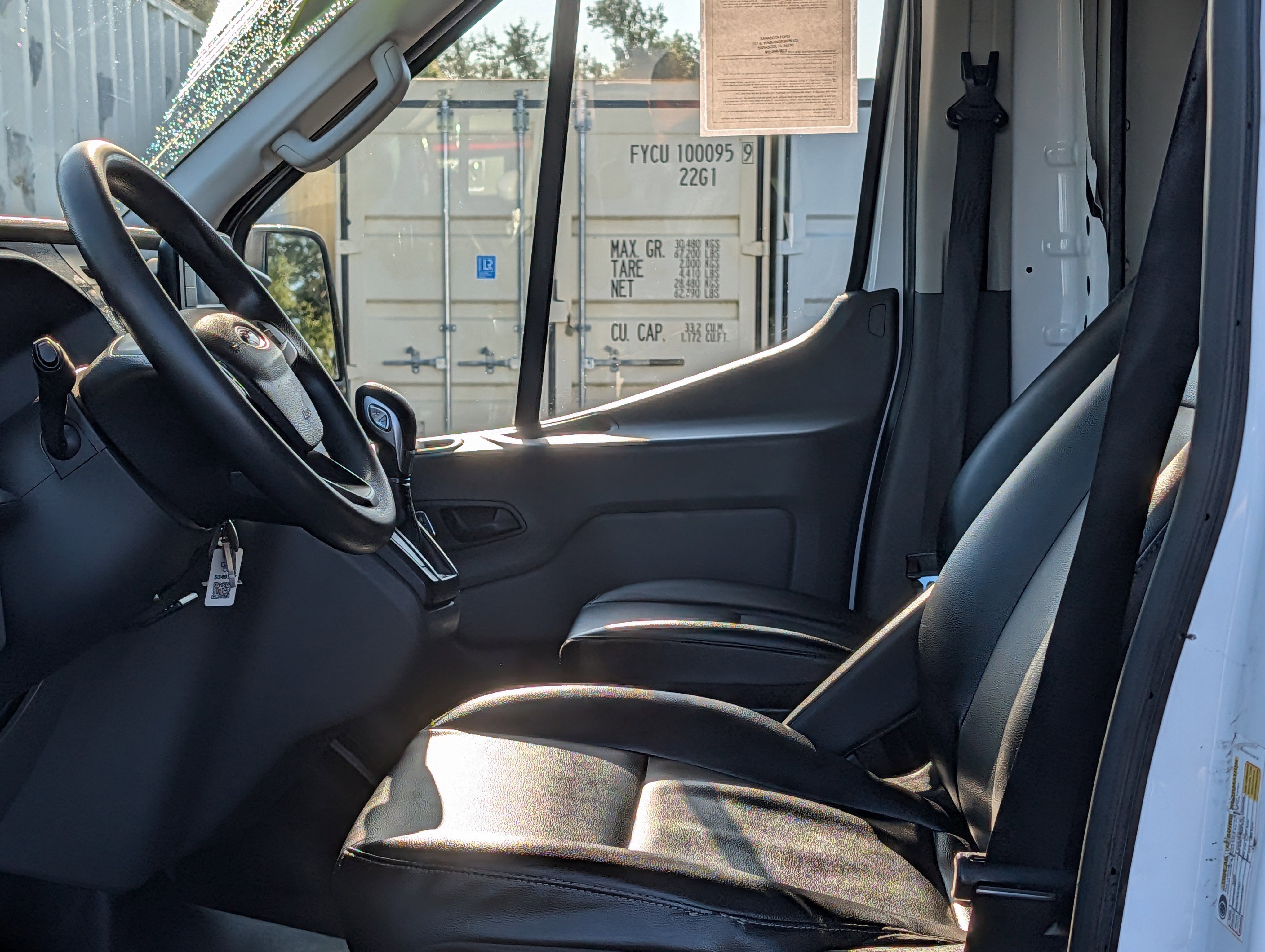 Used 2022 Ford Transit 350 DRW RWD image 18