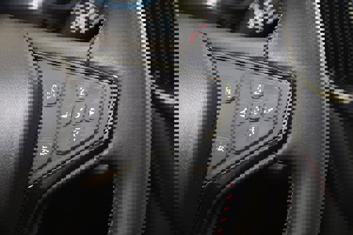 Used 2022 Chevrolet Equinox RS image 33