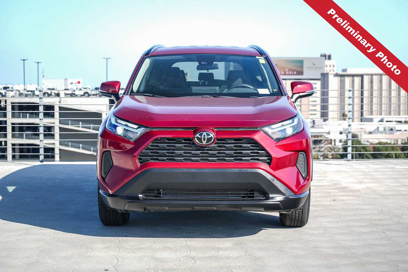 Used 2025 Toyota RAV4 XLE FWD image 2