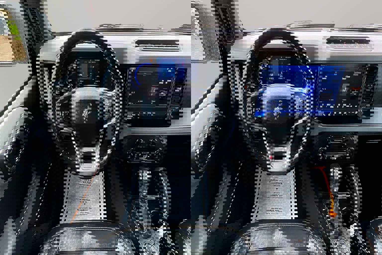 Used 2021 Ford Bronco Badlands image 5