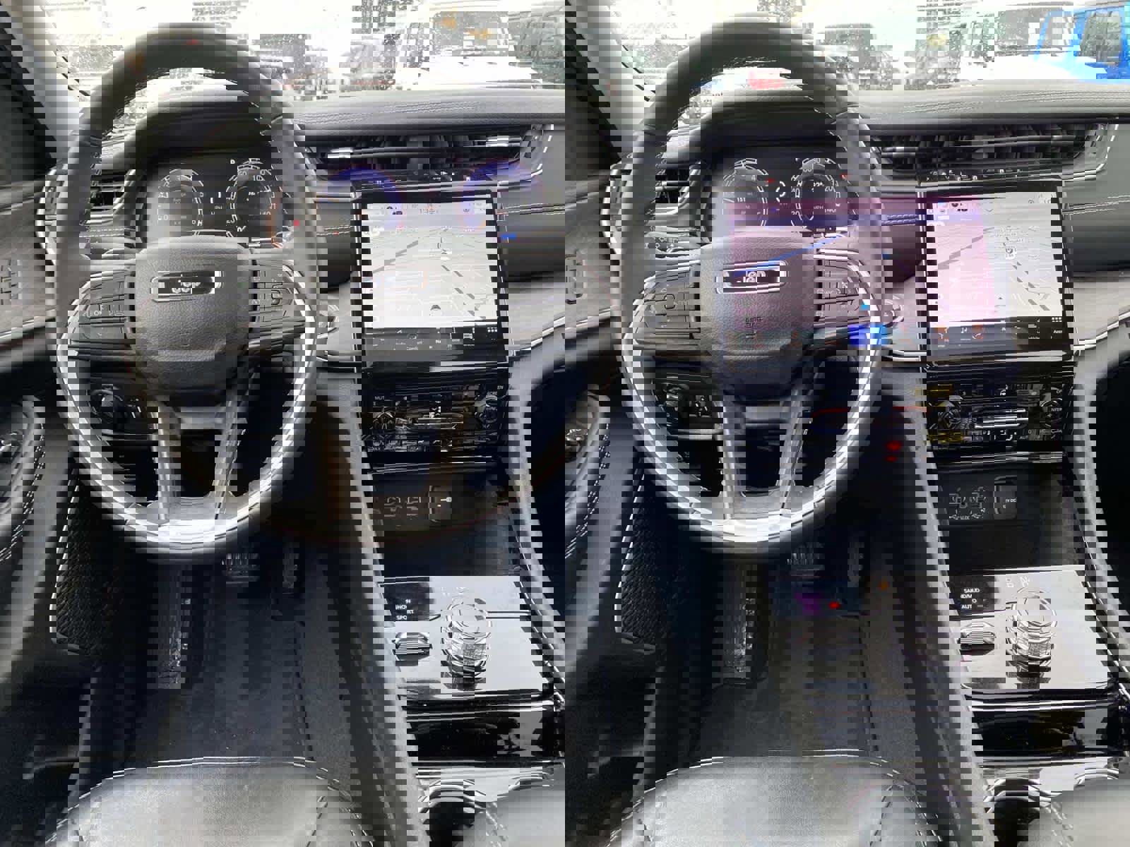 Certified 2022 Jeep Grand Cherokee Limited image 11