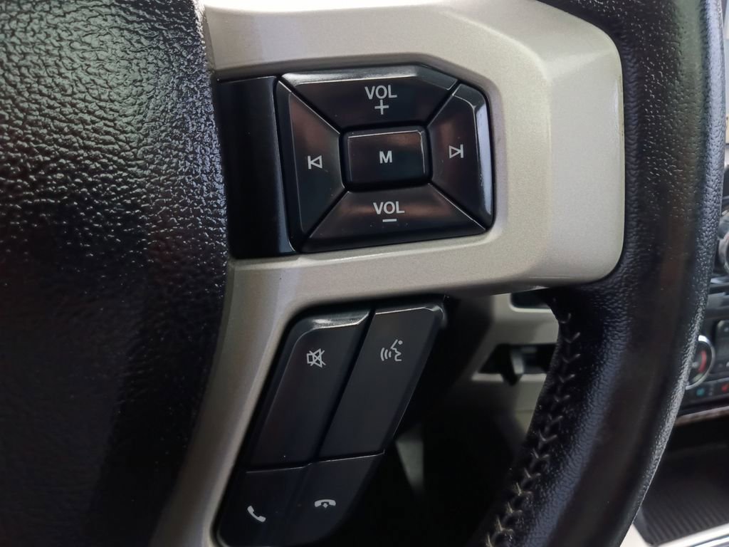 Used 2018 Ford F250 Lariat w/ Lariat Ultimate Package AWD/4WD image 25