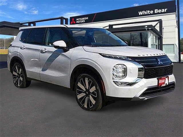 New 2025 Mitsubishi Outlander SE
