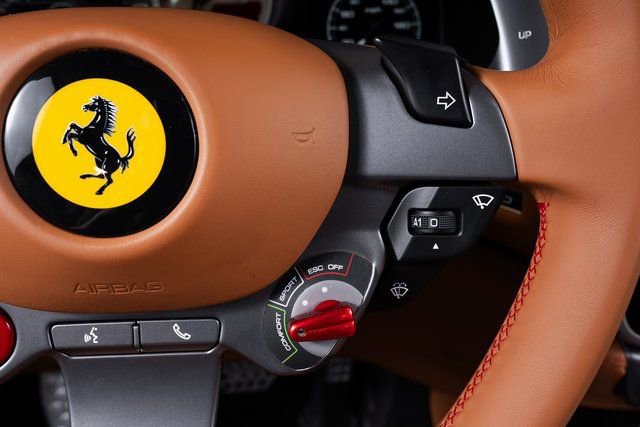 Certified 2019 Ferrari Portofino image 41