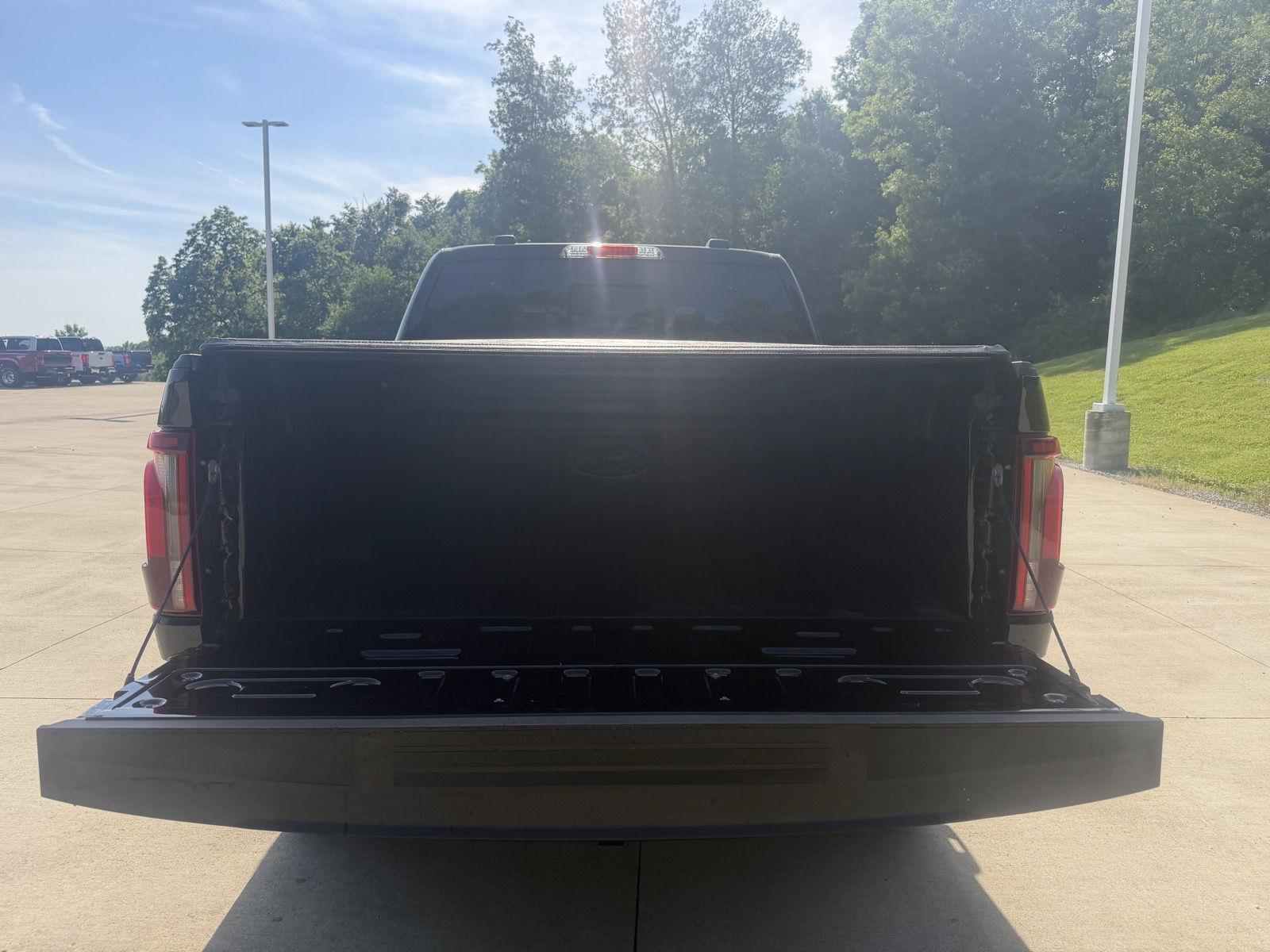 Used 2025 Ford F150 Lariat w/ Equipment Group 501A Mid AWD/4WD image 28