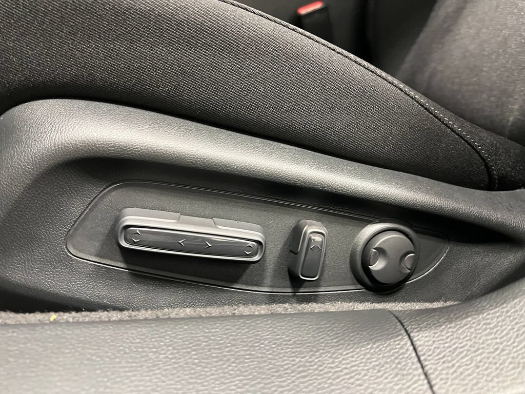 Certified 2024 Honda Accord EX image 13