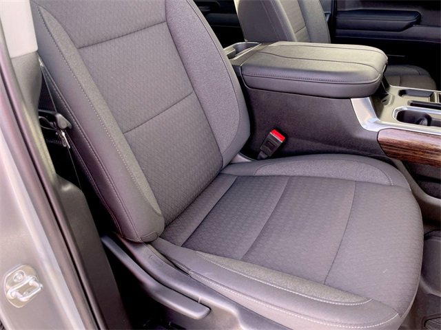 Used 2025 GMC Sierra 1500 Elevation w/ Preferred Package image 24