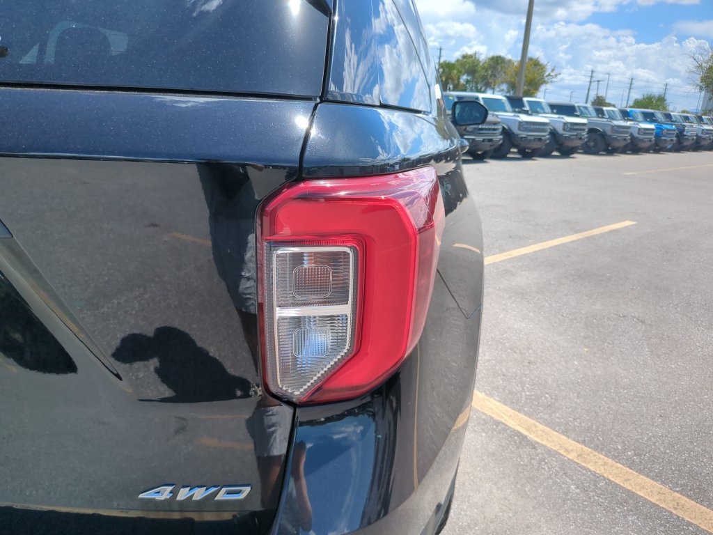 Used 2023 Ford Explorer Timberline AWD/4WD image 11
