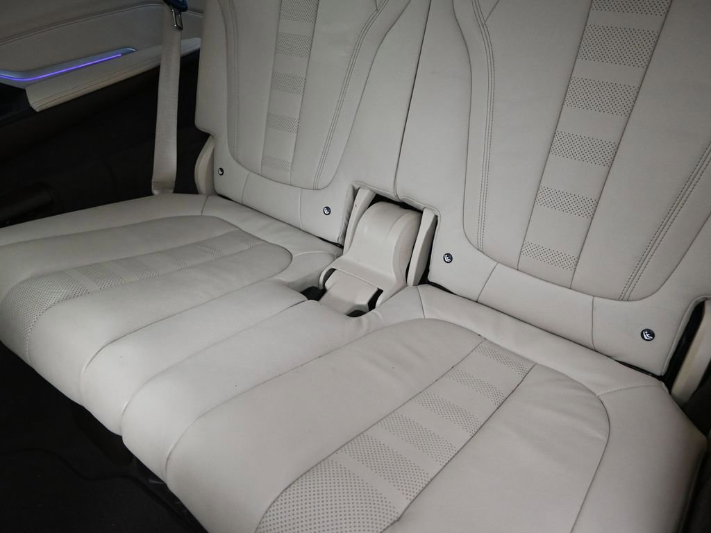 Used 2019 BMW X7 xDrive40i w/ Premium Package image 17