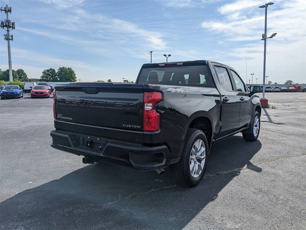 Used 2022 Chevrolet Silverado 1500 Custom image 8