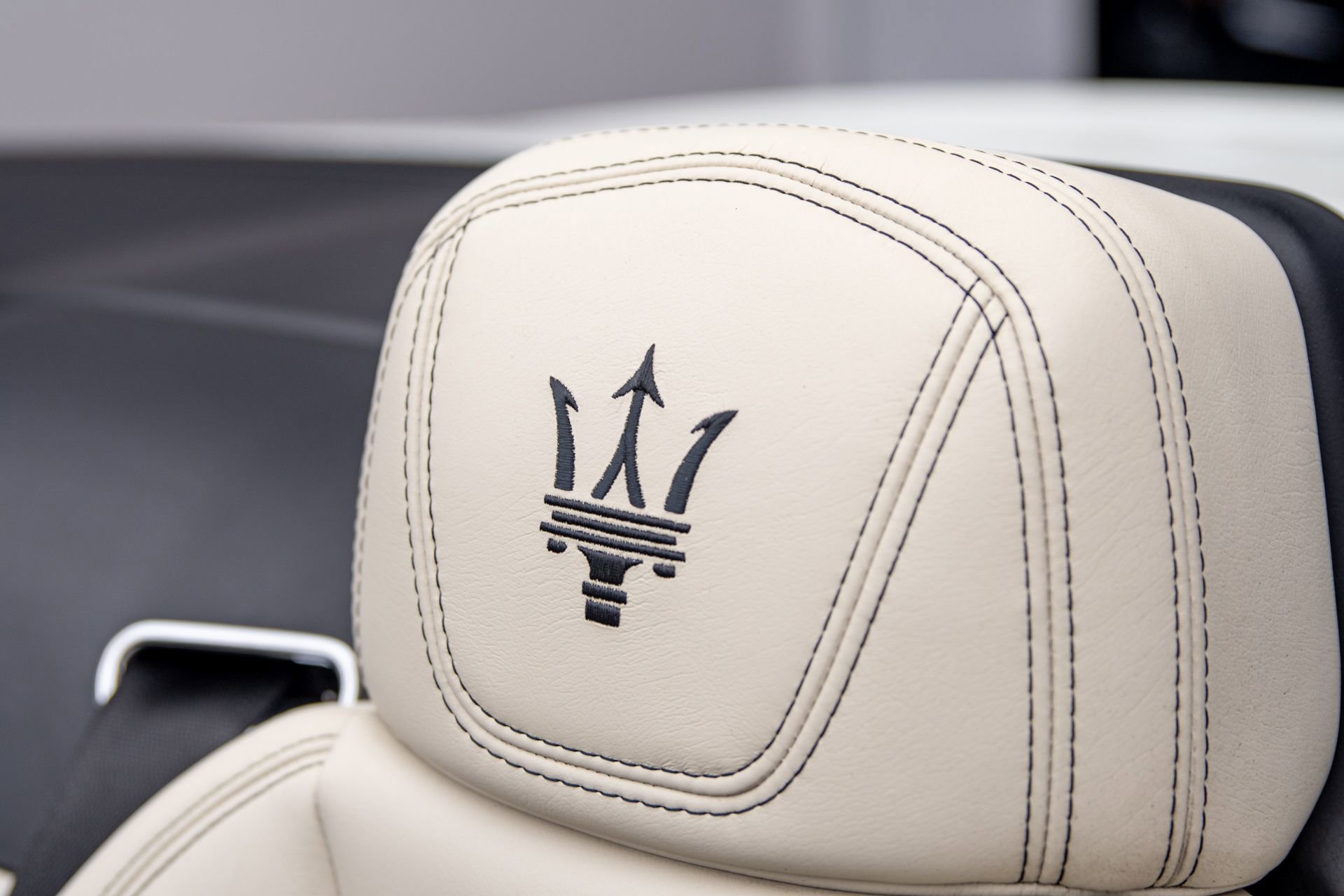 Used 2018 Maserati GranTurismo Sport image 24