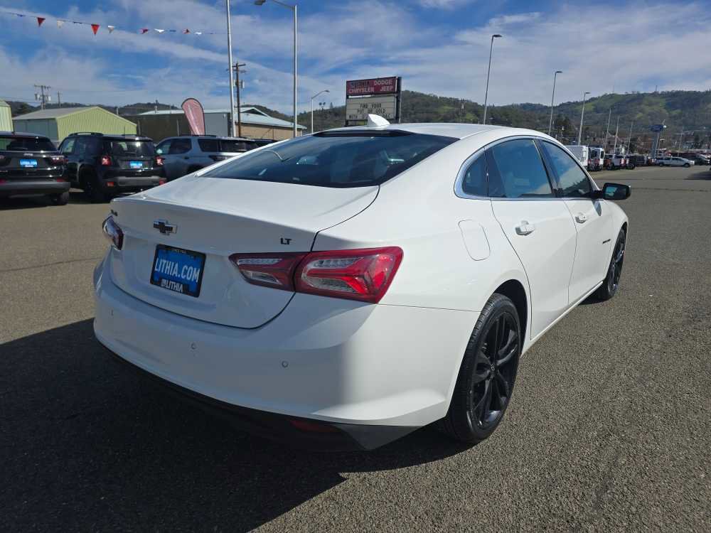 Used 2024 Chevrolet Malibu LT w/ Sport Edition image 5