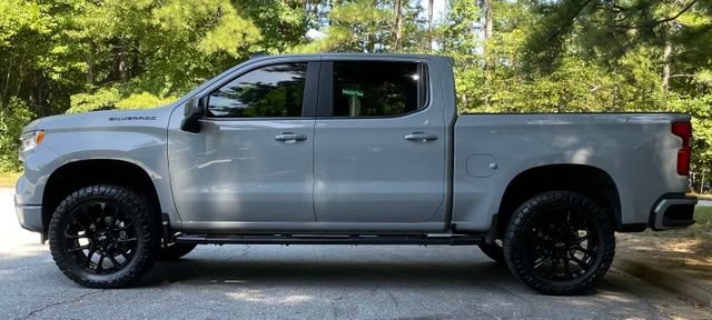 Used 2024 Chevrolet Silverado 1500 RST w/ Convenience Package II AWD/4WD image 4