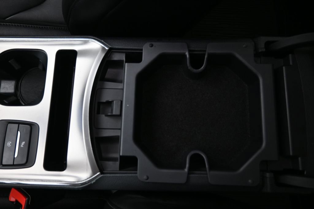 Certified 2022 Ford Edge Titanium AWD/4WD image 19