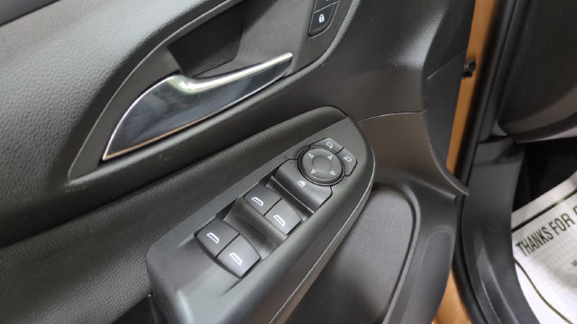 Used 2024 Buick Envista Preferred w/ Convenience I Package FWD image 28