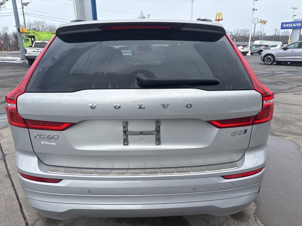 Certified 2023 Volvo XC60 B5 Plus w/ Climate Package image 7
