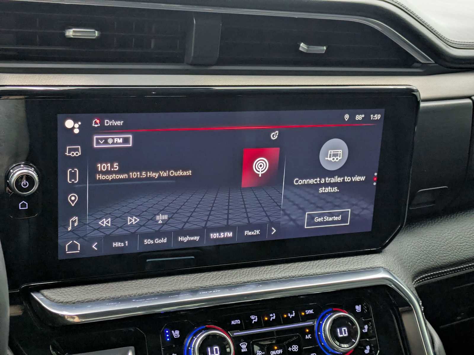 Used 2025 GMC Sierra 1500 Denali w/ Technology Package AWD/4WD image 26