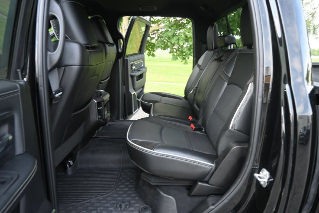 Used 2025 RAM 2500 Laramie AWD/4WD image 24