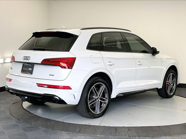 Used 2025 Audi Q5 e Premium Plus w/ Premium Plus Package image 7