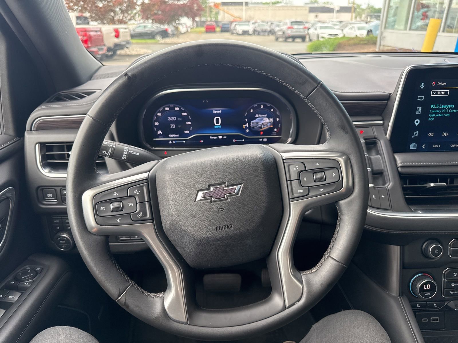 Used 2023 Chevrolet Tahoe Z71 w/ Z71 Off-Road Package AWD/4WD image 24
